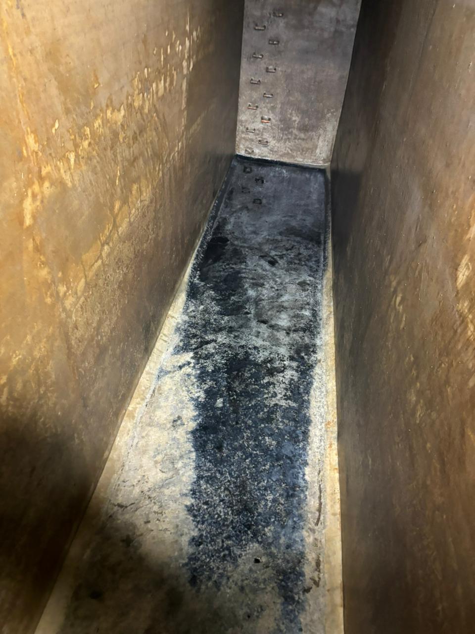 Septic tank cleaning service